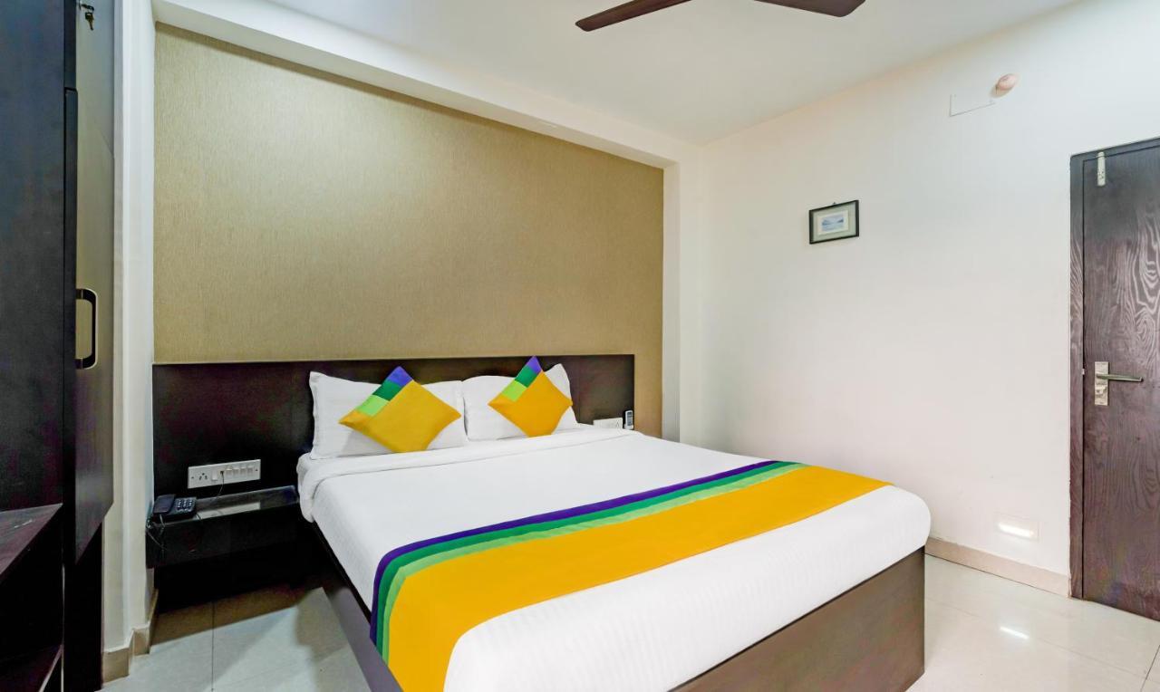 Itsy Hotels Neeranand Plaza Calcutta Extérieur photo