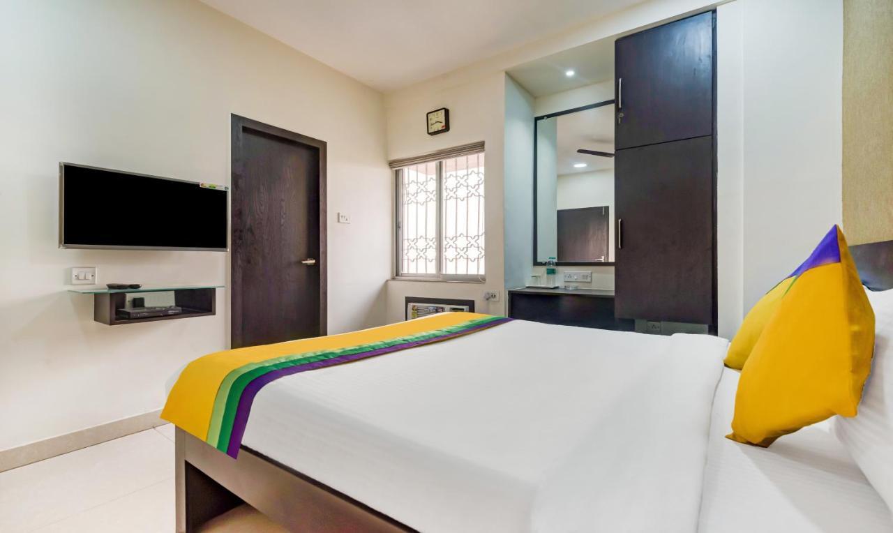 Itsy Hotels Neeranand Plaza Calcutta Extérieur photo